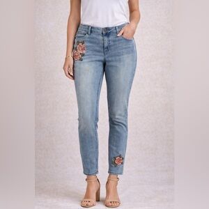 Westport Signature Fit Embroidered Floral Jeans Size 10P Petite Skinny